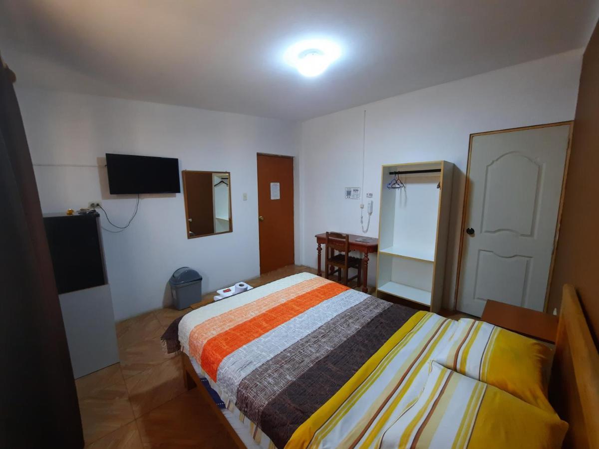 Hostal Dulzura Caraz Exterior photo