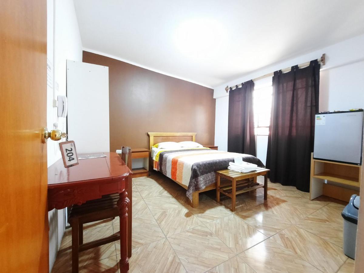 Hostal Dulzura Caraz Exterior photo