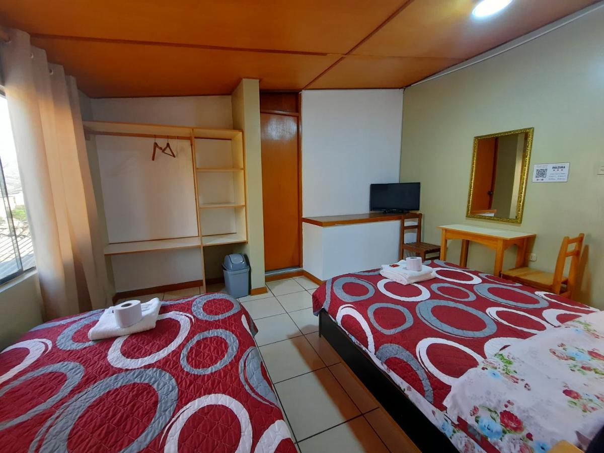 Hostal Dulzura Caraz Exterior photo